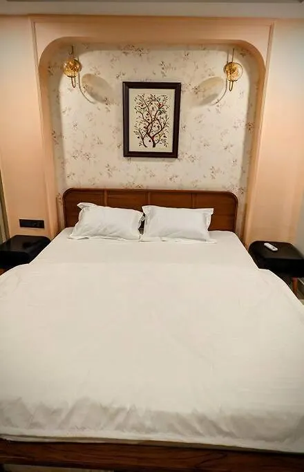 アパート グルガウンMukta - 1Bhk, Free Parking & W-Fiアパートメント