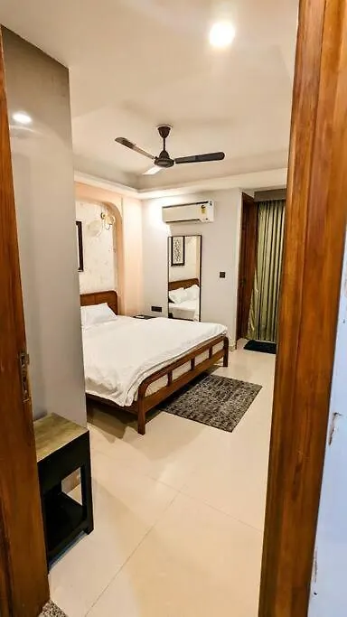 グルガウンMukta - 1Bhk, Free Parking & W-Fiアパートメント グルガウン